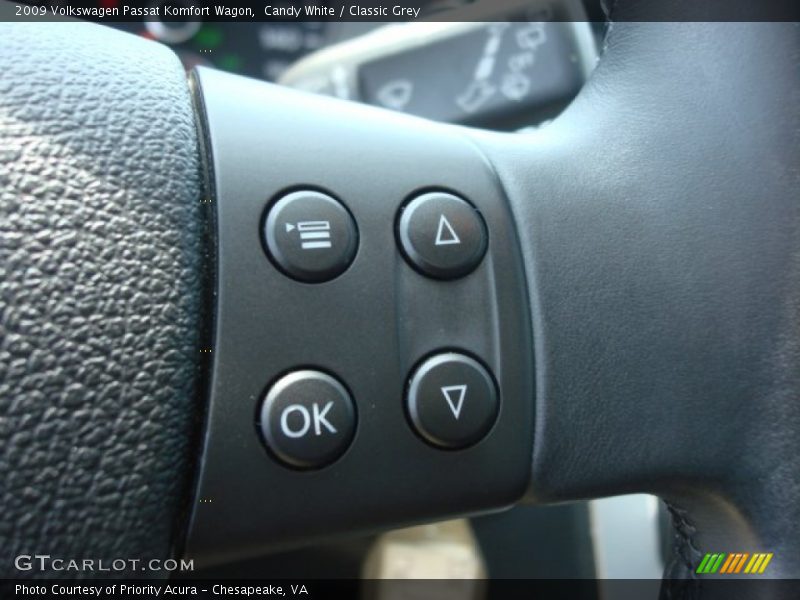 Candy White / Classic Grey 2009 Volkswagen Passat Komfort Wagon
