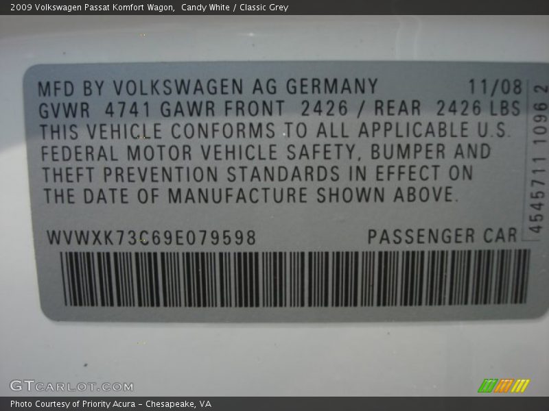 Candy White / Classic Grey 2009 Volkswagen Passat Komfort Wagon