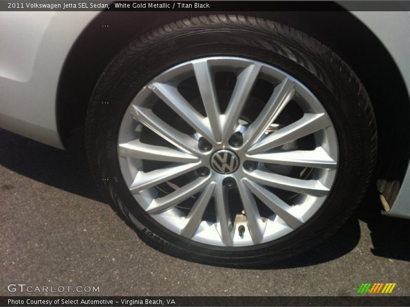 White Gold Metallic / Titan Black 2011 Volkswagen Jetta SEL Sedan