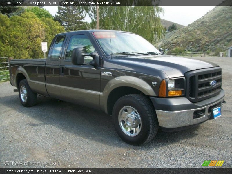 Dark Stone Metallic / Tan 2006 Ford F250 Super Duty XL SuperCab