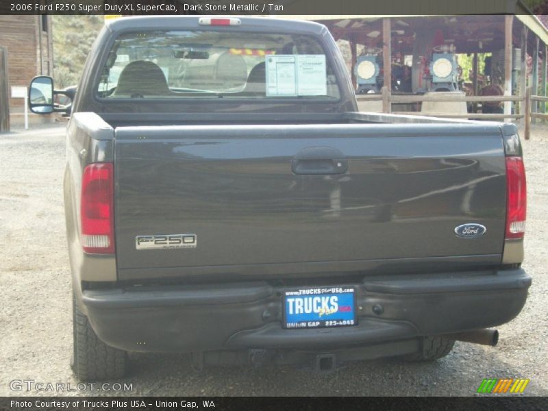 Dark Stone Metallic / Tan 2006 Ford F250 Super Duty XL SuperCab