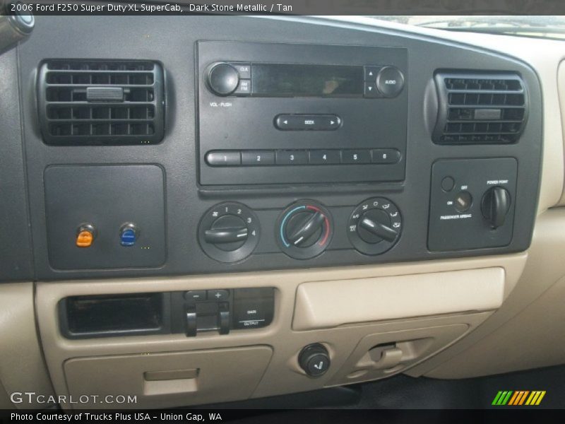 Dark Stone Metallic / Tan 2006 Ford F250 Super Duty XL SuperCab