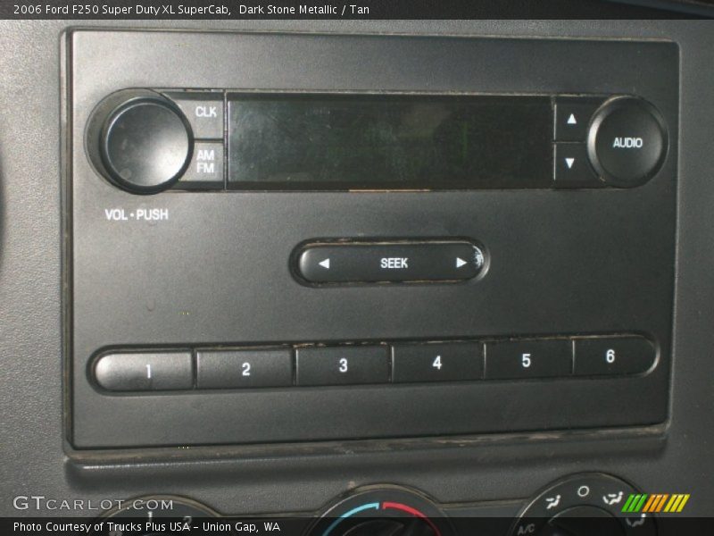 Audio System of 2006 F250 Super Duty XL SuperCab