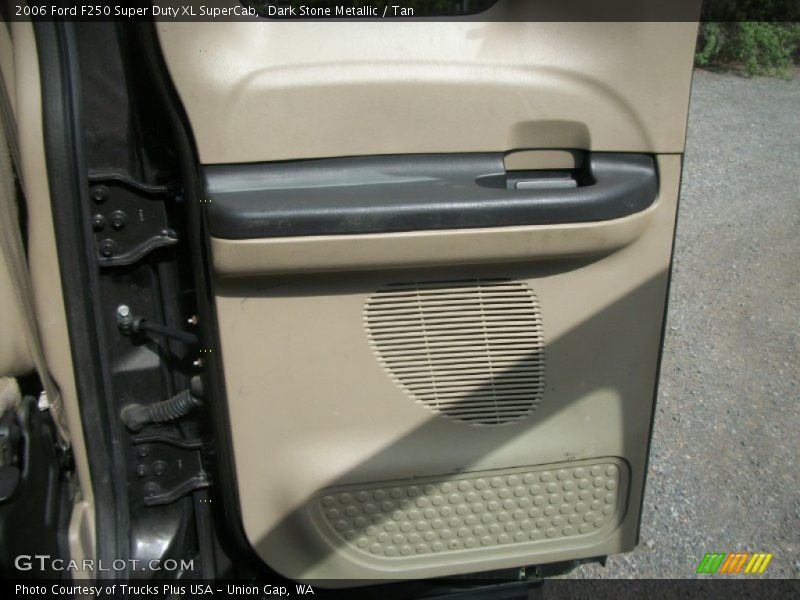 Dark Stone Metallic / Tan 2006 Ford F250 Super Duty XL SuperCab