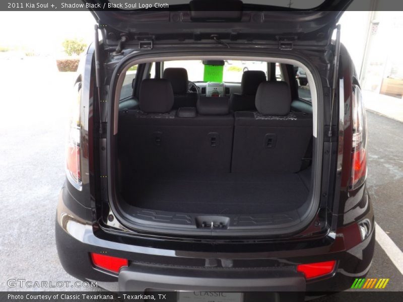 Shadow Black / Black Soul Logo Cloth 2011 Kia Soul +