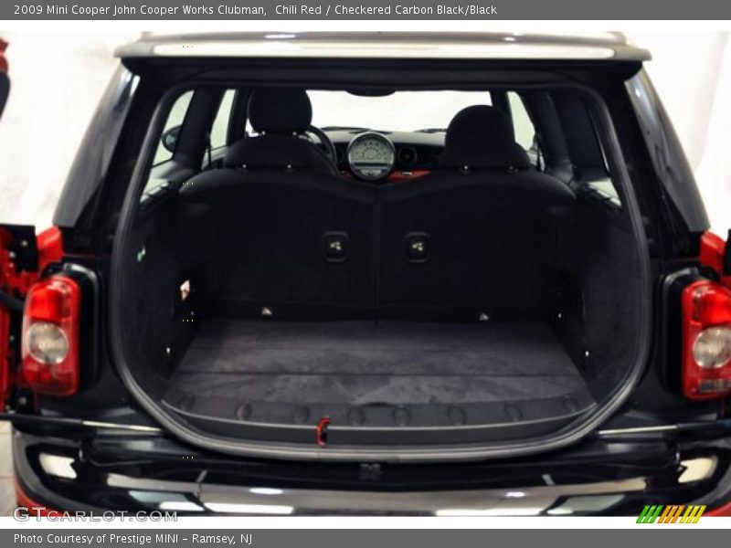 Chili Red / Checkered Carbon Black/Black 2009 Mini Cooper John Cooper Works Clubman