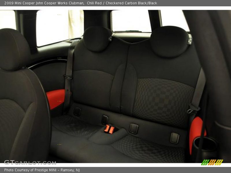 Chili Red / Checkered Carbon Black/Black 2009 Mini Cooper John Cooper Works Clubman