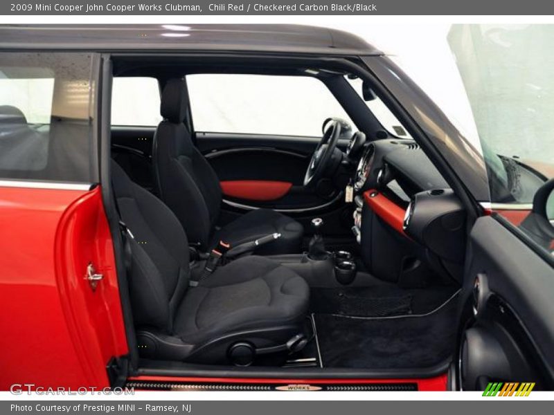 Chili Red / Checkered Carbon Black/Black 2009 Mini Cooper John Cooper Works Clubman