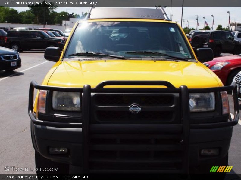 Solar Yellow / Dusk Gray 2001 Nissan Xterra SE V6