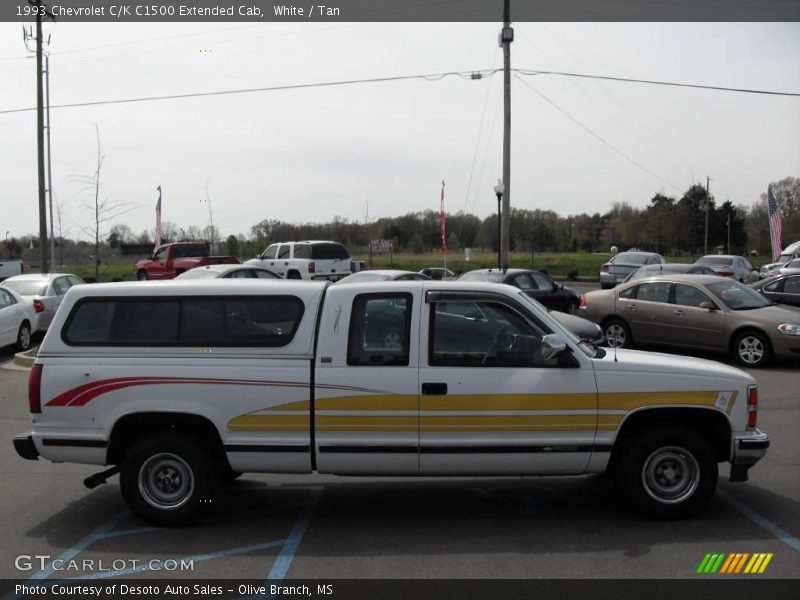 White / Tan 1993 Chevrolet C/K C1500 Extended Cab