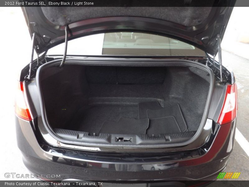 Ebony Black / Light Stone 2012 Ford Taurus SEL