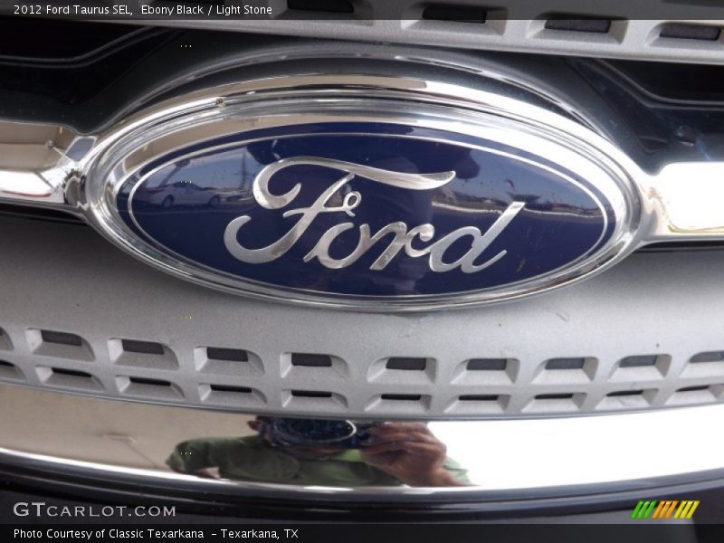 Ebony Black / Light Stone 2012 Ford Taurus SEL
