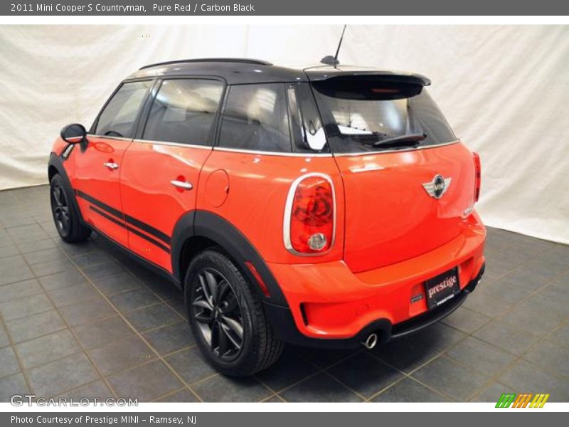 Pure Red / Carbon Black 2011 Mini Cooper S Countryman