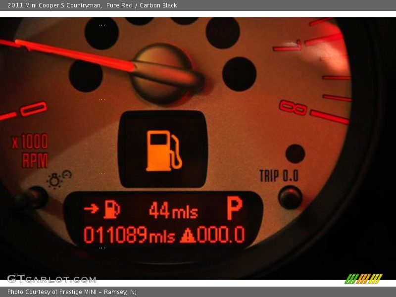 Pure Red / Carbon Black 2011 Mini Cooper S Countryman