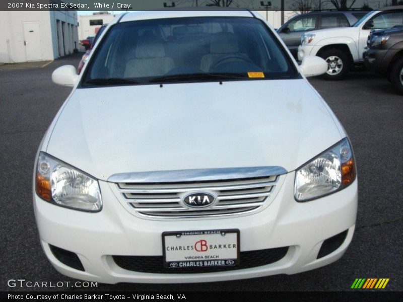 White / Gray 2007 Kia Spectra EX Sedan