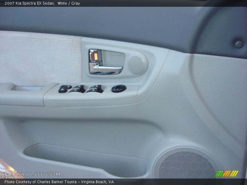 White / Gray 2007 Kia Spectra EX Sedan