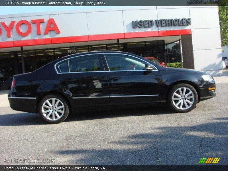 Deep Black / Black 2010 Volkswagen Passat Komfort Sedan