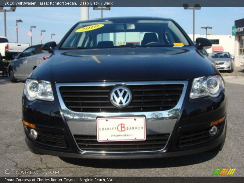 Deep Black / Black 2010 Volkswagen Passat Komfort Sedan