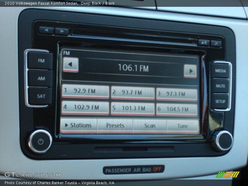 Deep Black / Black 2010 Volkswagen Passat Komfort Sedan