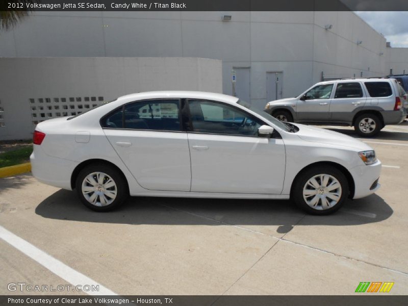 Candy White / Titan Black 2012 Volkswagen Jetta SE Sedan