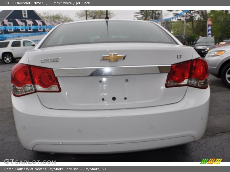 Summit White / Jet Black 2012 Chevrolet Cruze LT