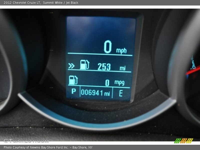 Summit White / Jet Black 2012 Chevrolet Cruze LT