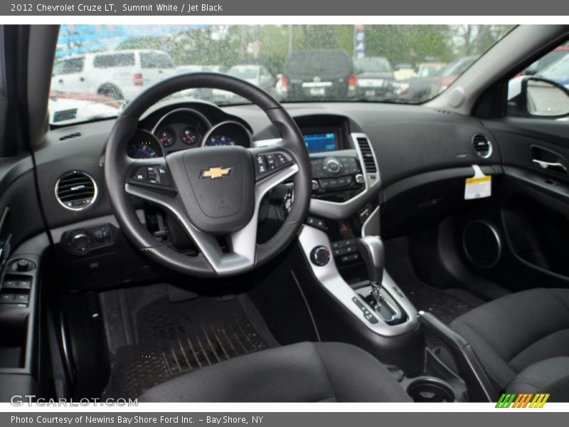Summit White / Jet Black 2012 Chevrolet Cruze LT