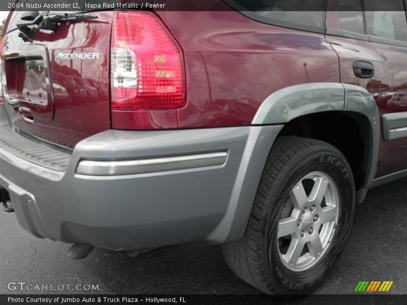 Napa Red Metallic / Pewter 2004 Isuzu Ascender LS