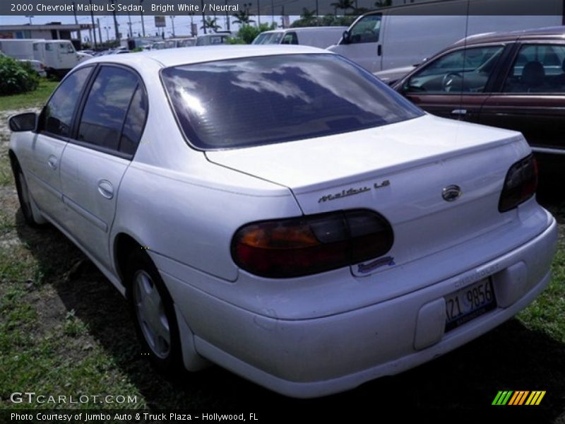Bright White / Neutral 2000 Chevrolet Malibu LS Sedan
