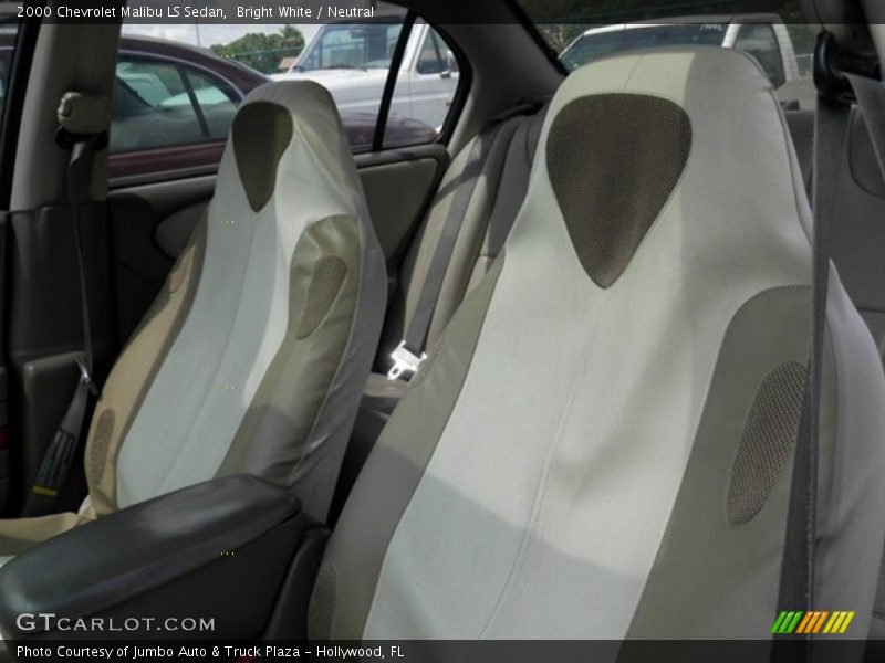 Bright White / Neutral 2000 Chevrolet Malibu LS Sedan