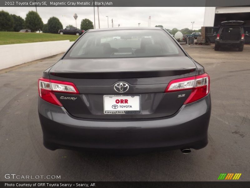 Magnetic Gray Metallic / Black/Ash 2012 Toyota Camry SE