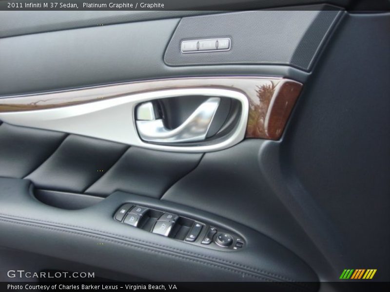 Door Panel of 2011 M 37 Sedan