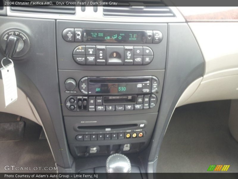 Onyx Green Pearl / Dark Slate Gray 2004 Chrysler Pacifica AWD