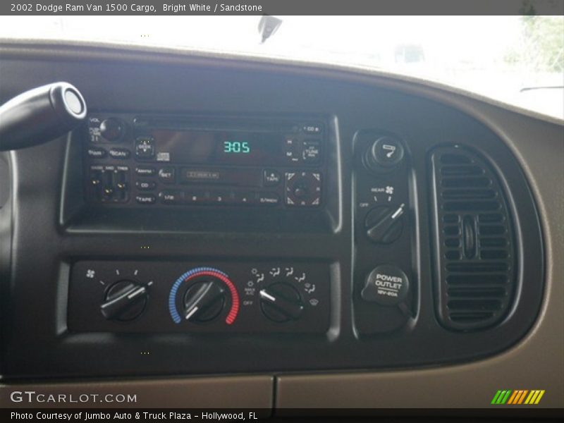 Bright White / Sandstone 2002 Dodge Ram Van 1500 Cargo