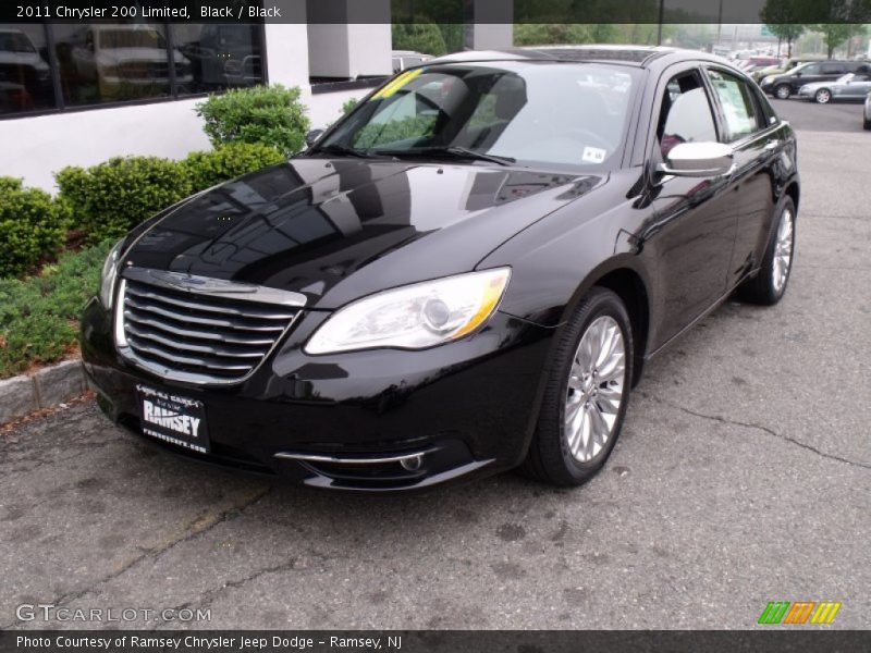 Black / Black 2011 Chrysler 200 Limited