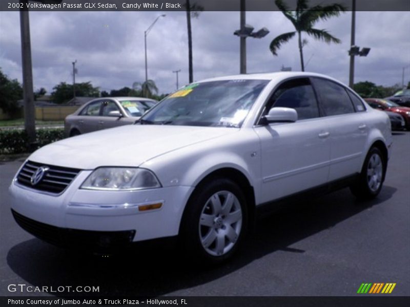 Candy White / Black 2002 Volkswagen Passat GLX Sedan