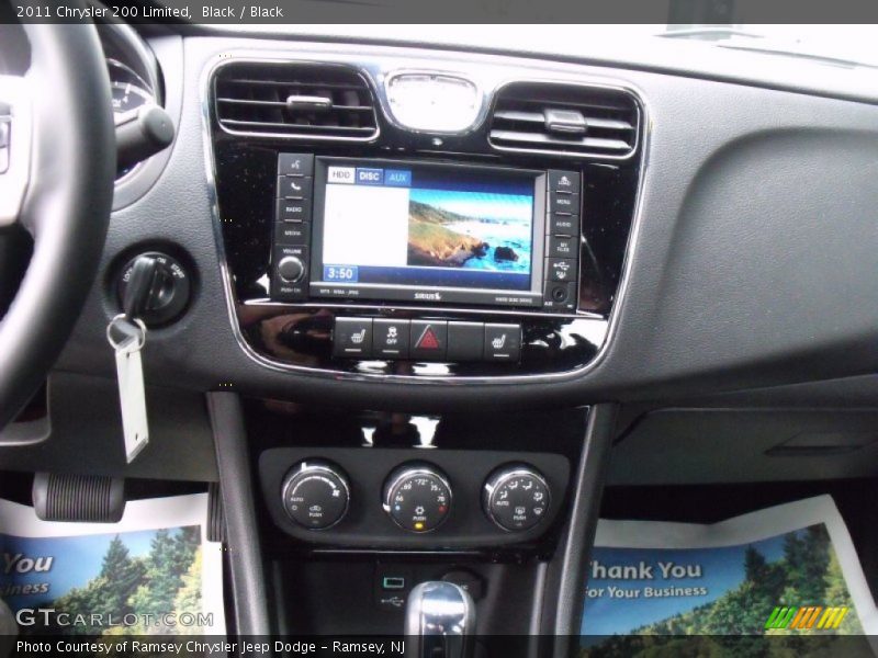 Black / Black 2011 Chrysler 200 Limited