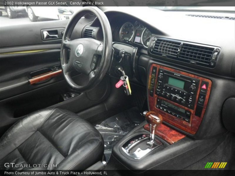 Candy White / Black 2002 Volkswagen Passat GLX Sedan