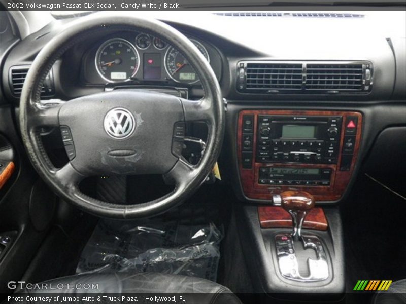 Candy White / Black 2002 Volkswagen Passat GLX Sedan