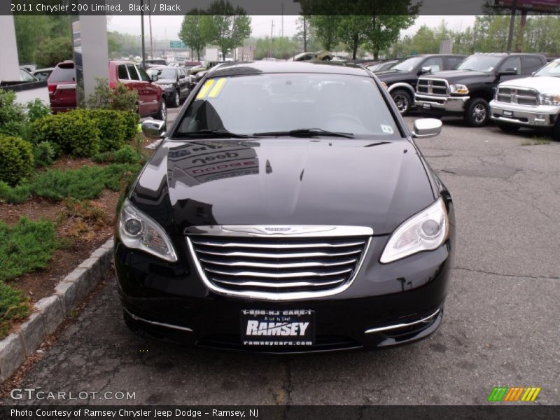 Black / Black 2011 Chrysler 200 Limited