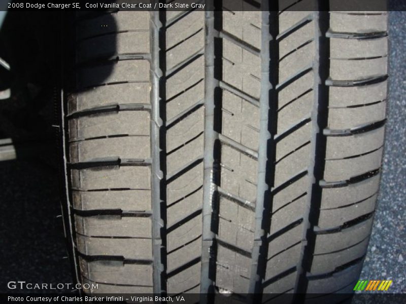 Cool Vanilla Clear Coat / Dark Slate Gray 2008 Dodge Charger SE