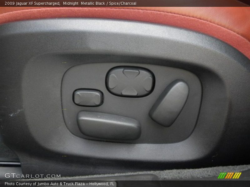 Midnight  Metallic Black / Spice/Charcoal 2009 Jaguar XF Supercharged