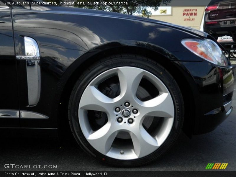 Midnight  Metallic Black / Spice/Charcoal 2009 Jaguar XF Supercharged