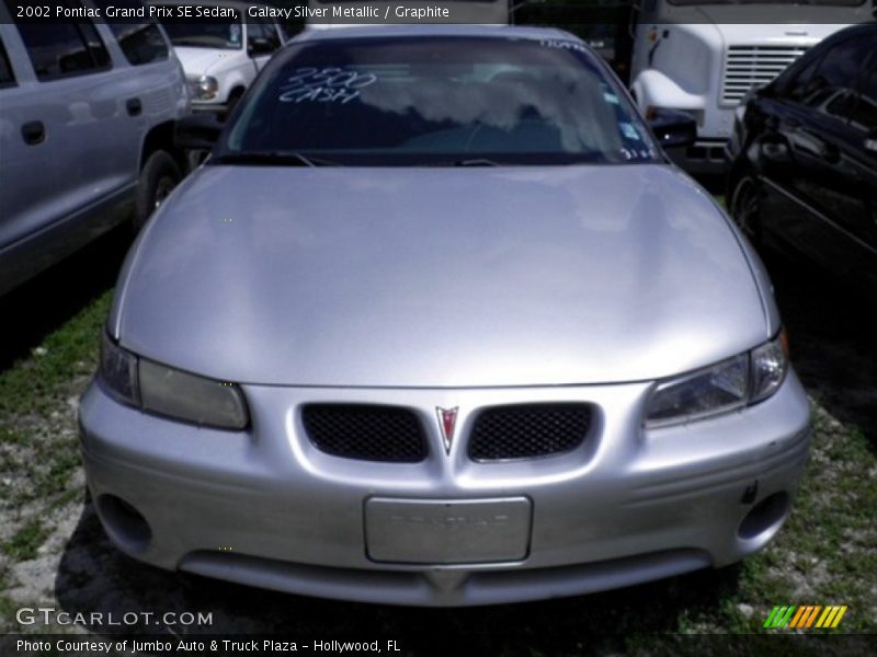 Galaxy Silver Metallic / Graphite 2002 Pontiac Grand Prix SE Sedan