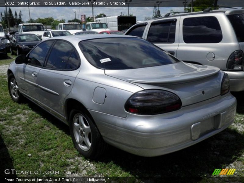 Galaxy Silver Metallic / Graphite 2002 Pontiac Grand Prix SE Sedan