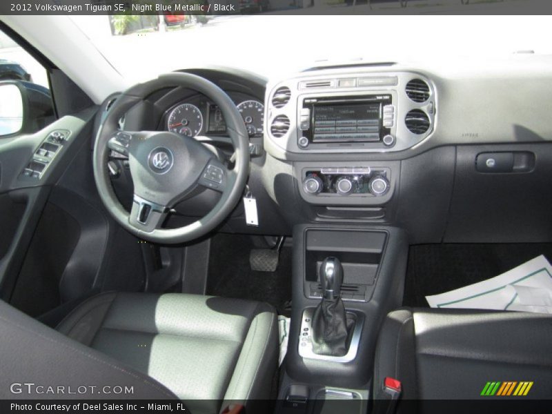 Night Blue Metallic / Black 2012 Volkswagen Tiguan SE
