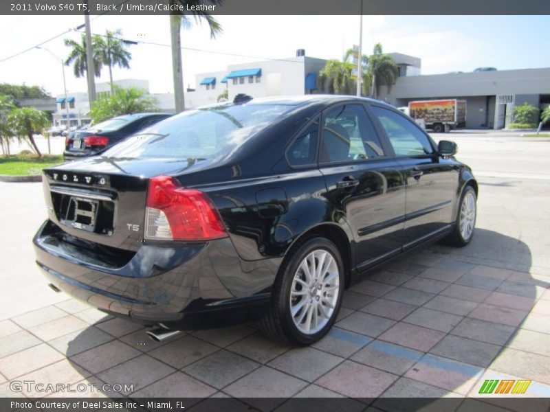 Black / Umbra/Calcite Leather 2011 Volvo S40 T5