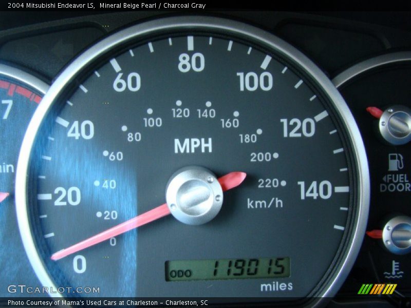 Mineral Beige Pearl / Charcoal Gray 2004 Mitsubishi Endeavor LS