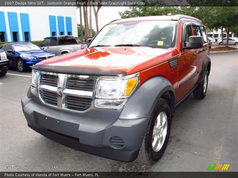Sunburst Orange Pearl / Dark Slate Gray/Light Slate Gray 2007 Dodge Nitro SXT