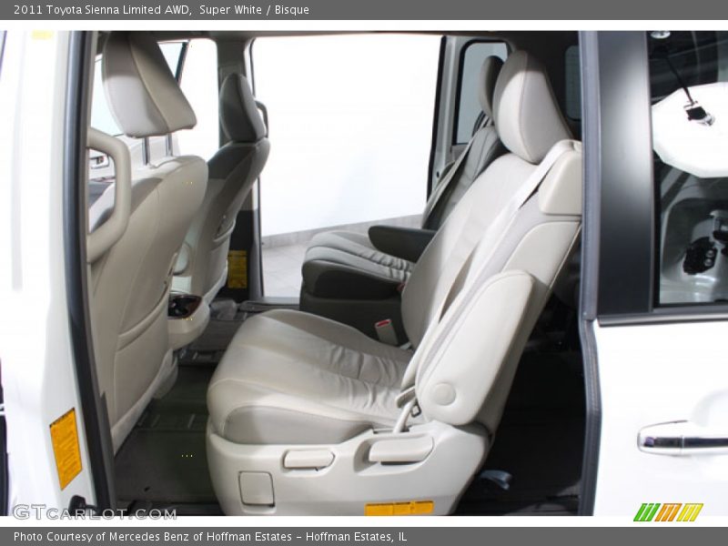 Super White / Bisque 2011 Toyota Sienna Limited AWD